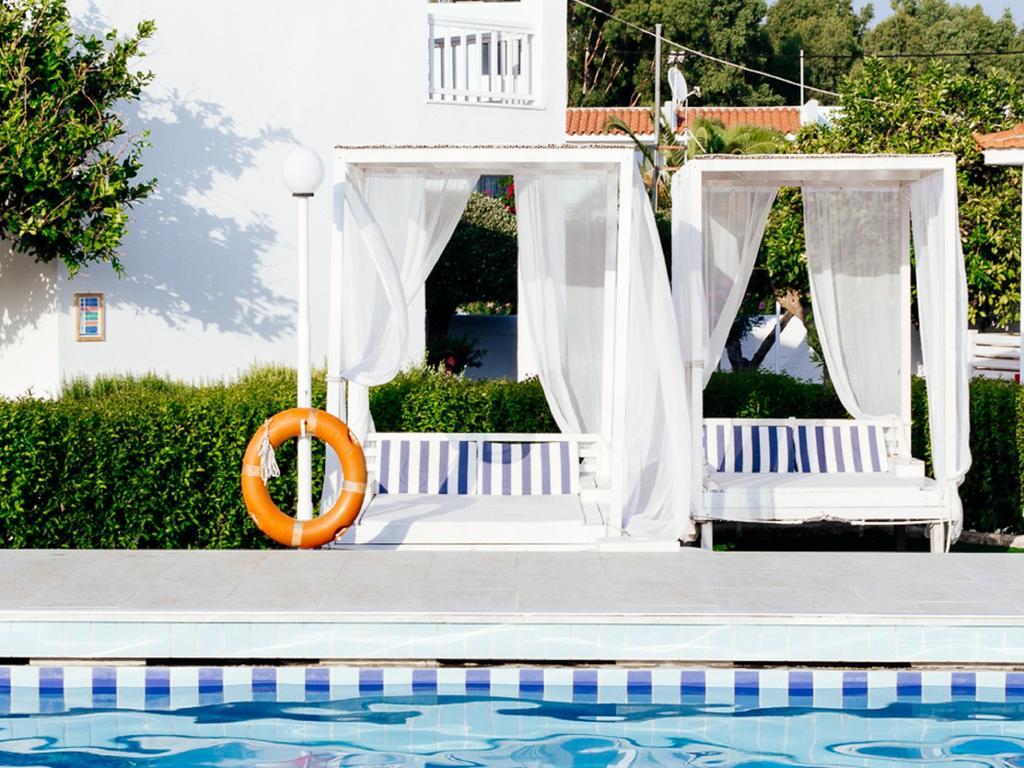 Fito Aqua Bleu Resort ปีตาโกเรโย ภายนอก รูปภาพ