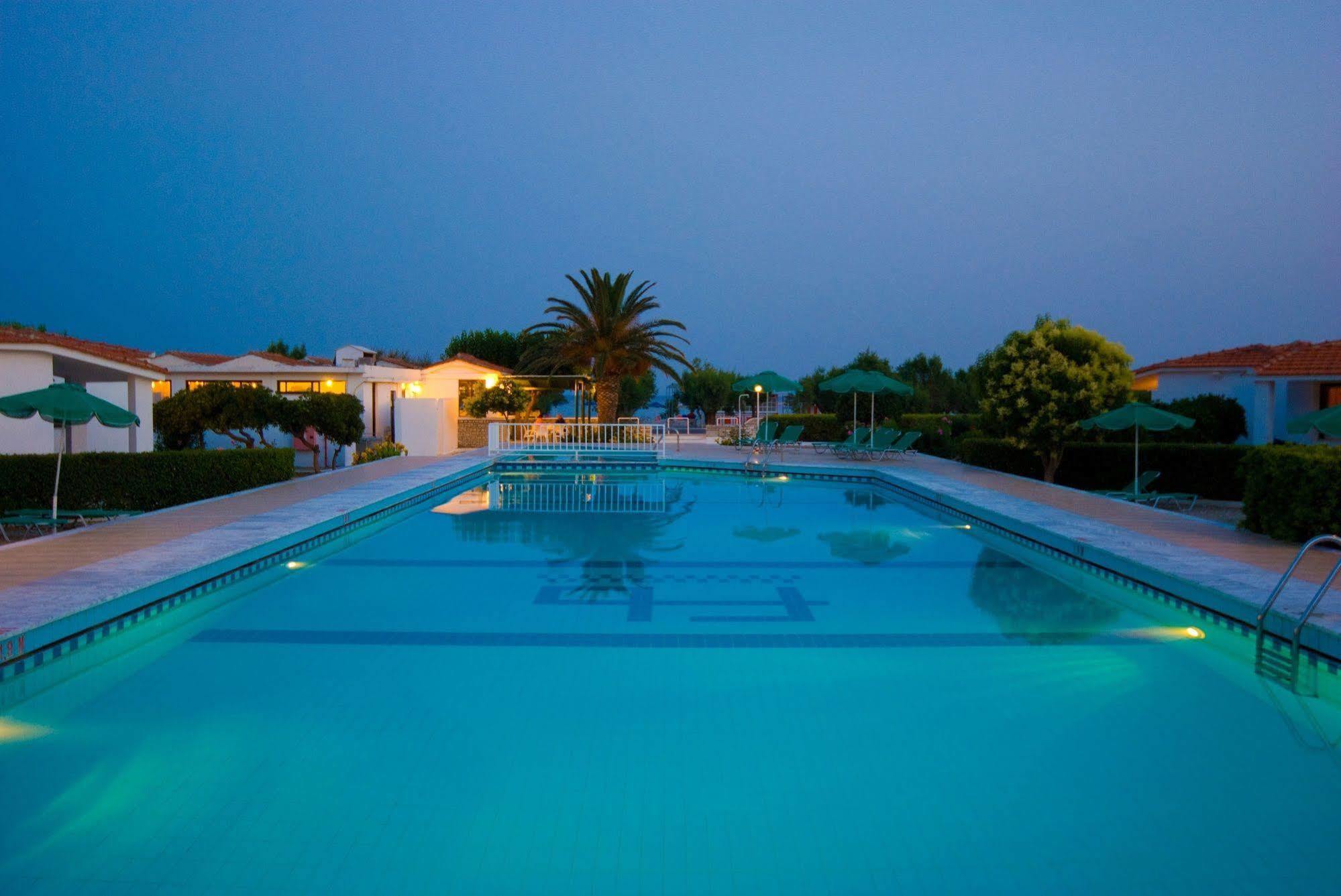 Fito Aqua Bleu Resort ปีตาโกเรโย ภายนอก รูปภาพ